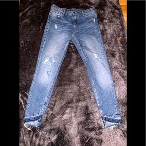 4/10$ 💙 Zara jeans